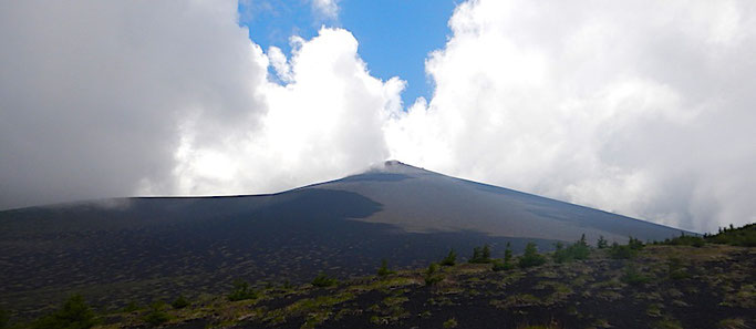 四辻から宝永山