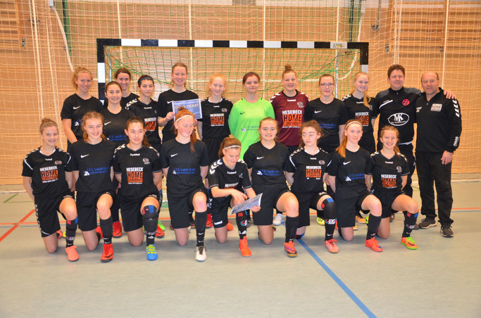 Qualifizierte B-Juniorinnen vom SV Henstedt-Ulzburg und der MSG Steinhorst-Krummesse