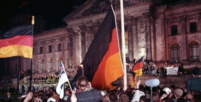 Bundesarchiv, Bild 183-1990-1003-400
