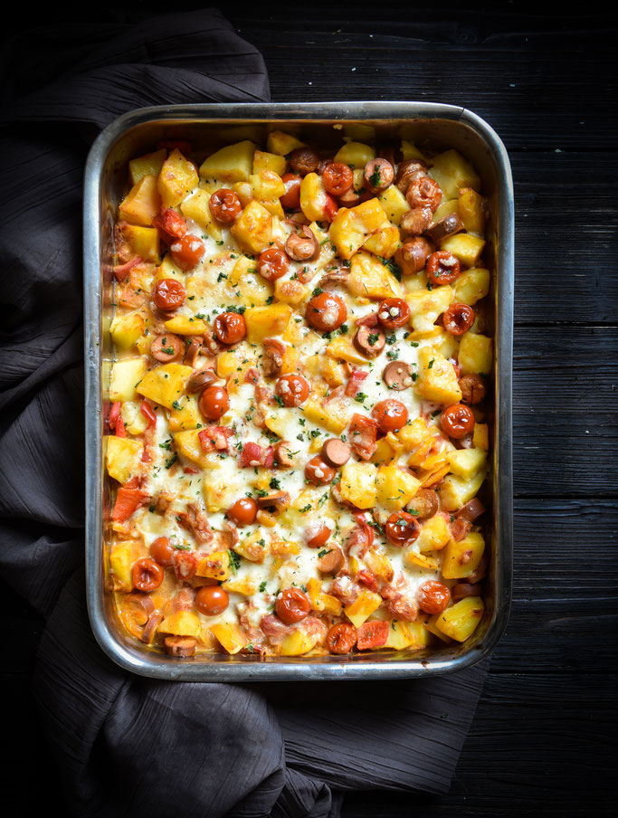 Kartoffel Paprika Würstchen Auflauf, vegetarisch, vegan machbar