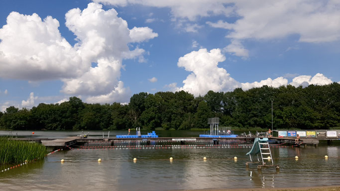 Unser Freibad Grevesmühlen e.V., Freibad "Am Ploggensee",  tolle Steganlage, beliebter Jugendtreff, Schwimmkurse, Bademeister