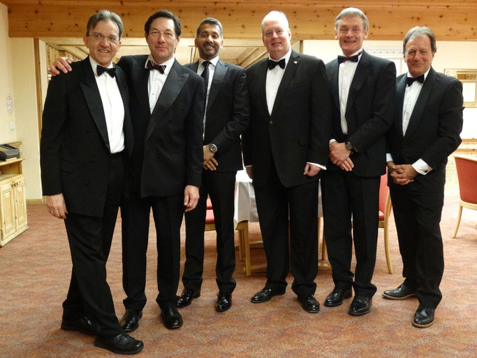 Some members of the Old Cholmeleians XI at the Cricket on Ice tournament gala dinner with HM Ambassador David Moran (COI 2017)