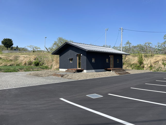 長野県 松本市 駐車場白線引き 農家レストラン アップルパイ工房 カフェ よこや農園 プレオープン