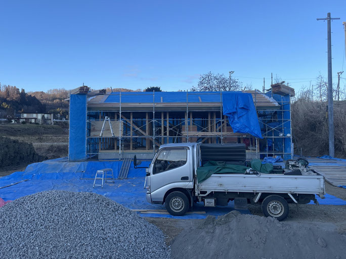 長野県　松本市　建築設計事務所　建築家　news設計室　丸山和男　店舗設計　設計監理　農家レストラン　アップルパイ工房　カフェ　よこや農園　屋根工事