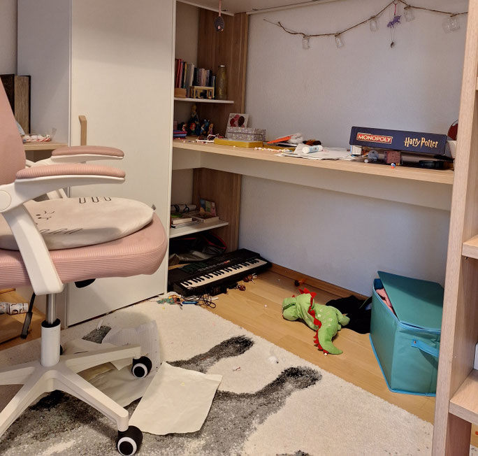 Unaufgeräumtes Kinderzimmer