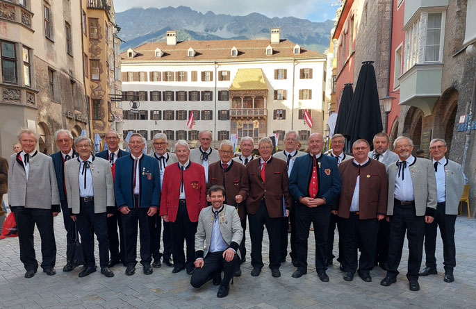 26. Oktober 2024: Platzlsingen des Chorverbandes Tirol zum Nationalfeiertag, Altstadt Innsbruck