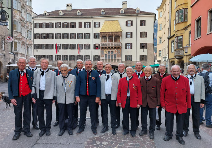 26. Oktober 2023: Platzlsingen des Chorverbandes Tirol zum Nationalfeiertag, Altstadt Innsbruck
