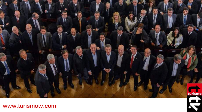 Macri, Barrionuevo, Santos, Ghezzi, Camilo Suarez, Rodriguez Larreta, Natalia Ponferrada, Gonzalo Robredo, Aldo Elías, Fabricio Di Giambattista, 