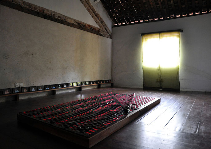 Installation view: Kuang Road Prayer, No. 8 Heeren Street Heritage Centre, Melaka (Melaka Art & Performance Festival, Nov 2010)