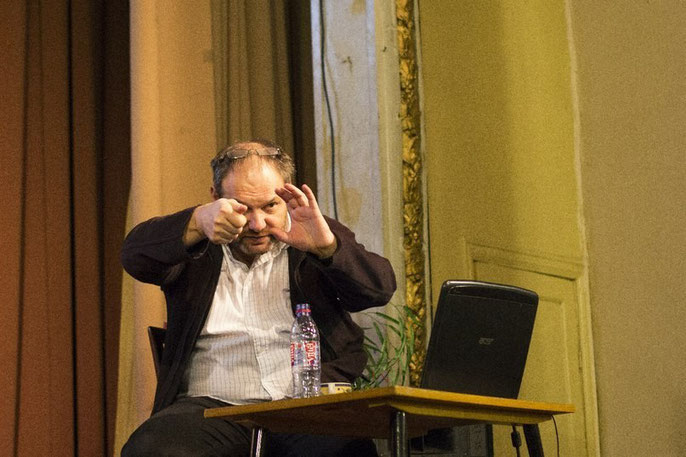 Юрий Молодковец