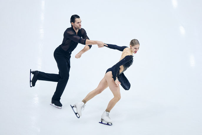 © International Skating Union (ISU) / Minerva Fabienne Hase & Nikita Volodin