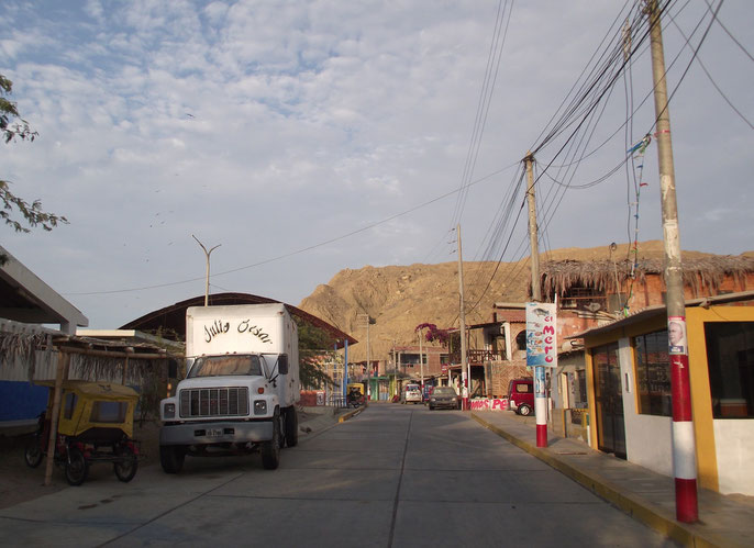 Cabo Blanco town