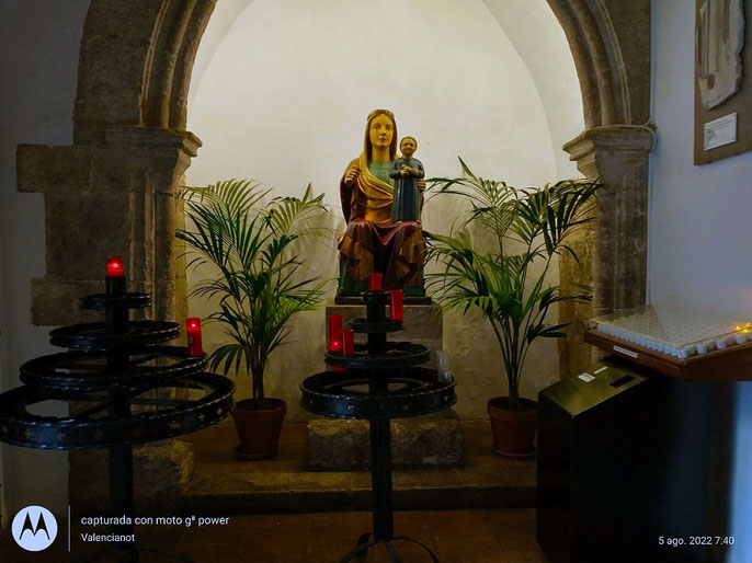 Primitiva capilla de El Tránsito. S. XIII. Nuestra Señora del Milagro. Reproducción s. XX, de José Luis Roig.