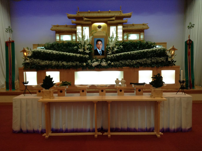 葬場祭 葬儀場にて
