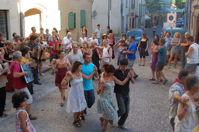 Montfort sur Argens - Trad-O-Sud - Le Gîte des Templiers