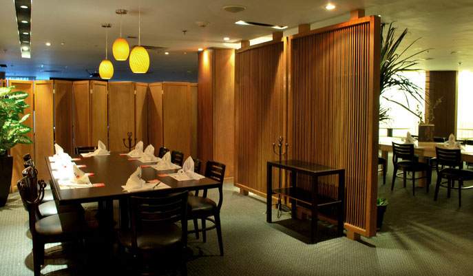 La sofisticada área de banquetes del restaurante Suntory Guadalajara. Foto: Cortesía