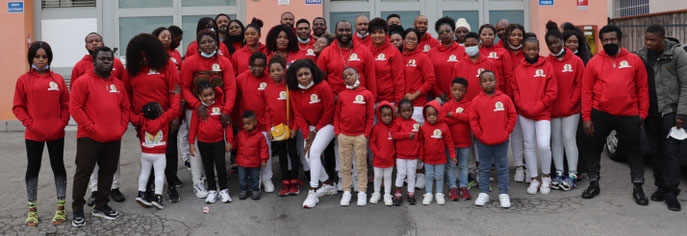 10th year anniversary group photograph