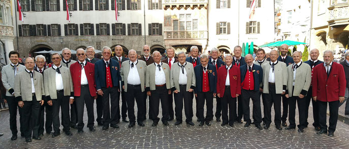 26. Oktober 2018: Platzlsingen des Tiroler Sängerbundes zum Nationalfeiertag, Altstadt Innsbruck