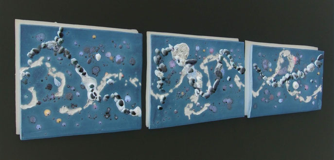"Rencontre" 2015  mural de grès avec cailloux verre de la plage émaux oxydes photo mise en negatif pour mon AntiMonde ;)