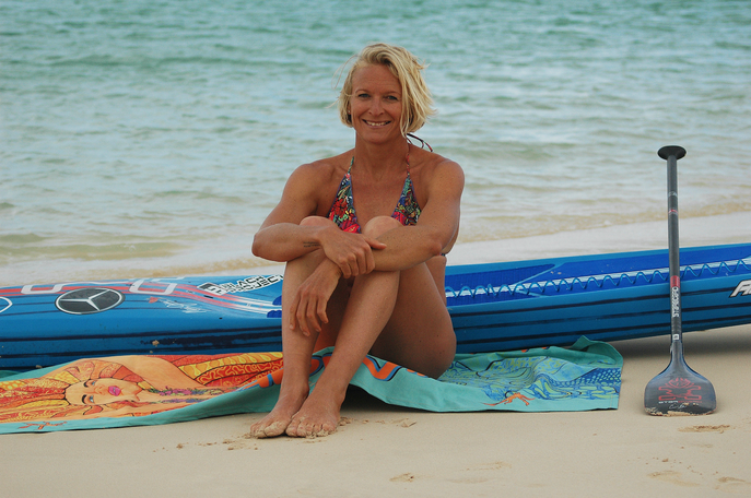 sonni hönscheid, artist and pro standup paddle athlete, north shore fuerteventura, sylt and maui