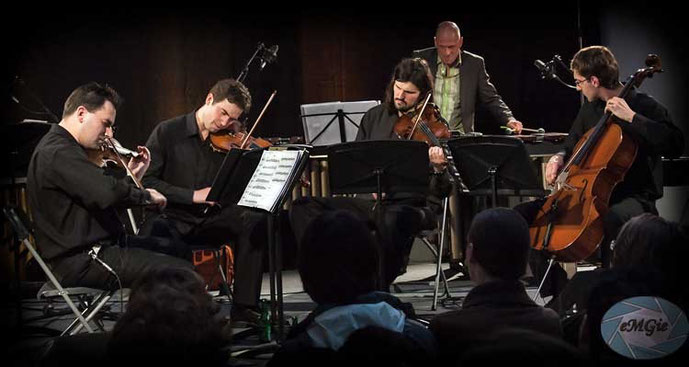 Atom String Quartet oraz Rupert Stamm - wibrafon