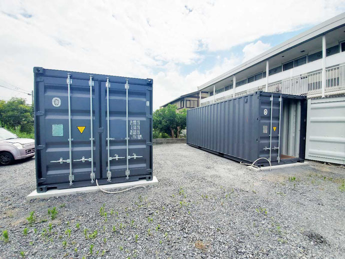 愛知県愛西市 NEWVANコンテナ20ftグレー2本設置