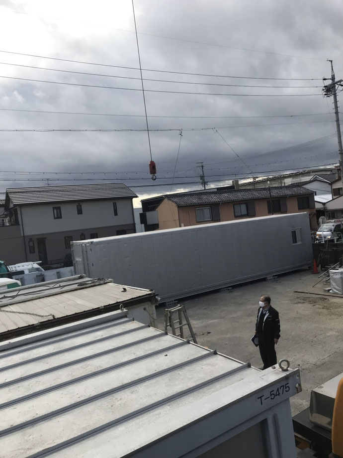 愛知県名古屋市中村区 中古コンテナ40ftリーファ･ドア･遮熱納品