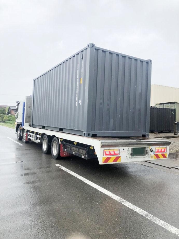 滋賀県彦根市 NEWVANコンテナ20ftグレー引渡し