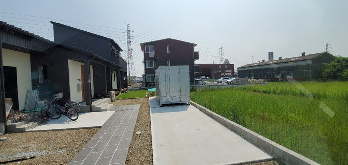 岐阜市西郷 中古2tアルミコンテナ設置