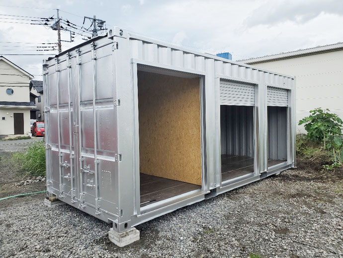 東京都町田市 中古コンテナ20ft3シャッター･間仕切り･シルバー塗装設置