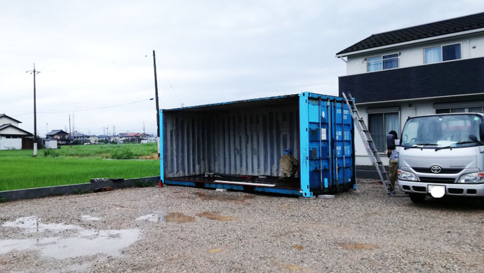 岐阜県大垣市 中古コンテナ20ft現状品2本合体納品