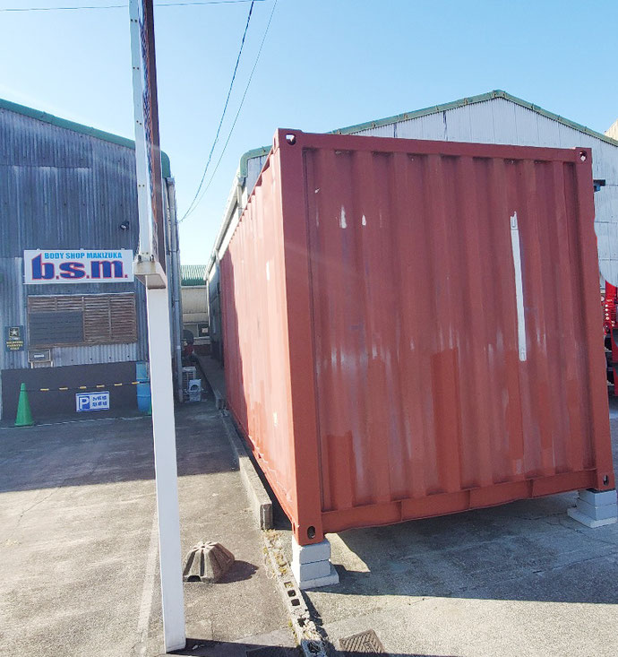 愛知県岡崎市 中古コンテナ20ft改造品納品