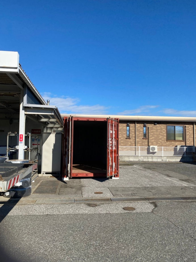 岐阜県瑞穂市 中古コンテナ20ft現状品設置