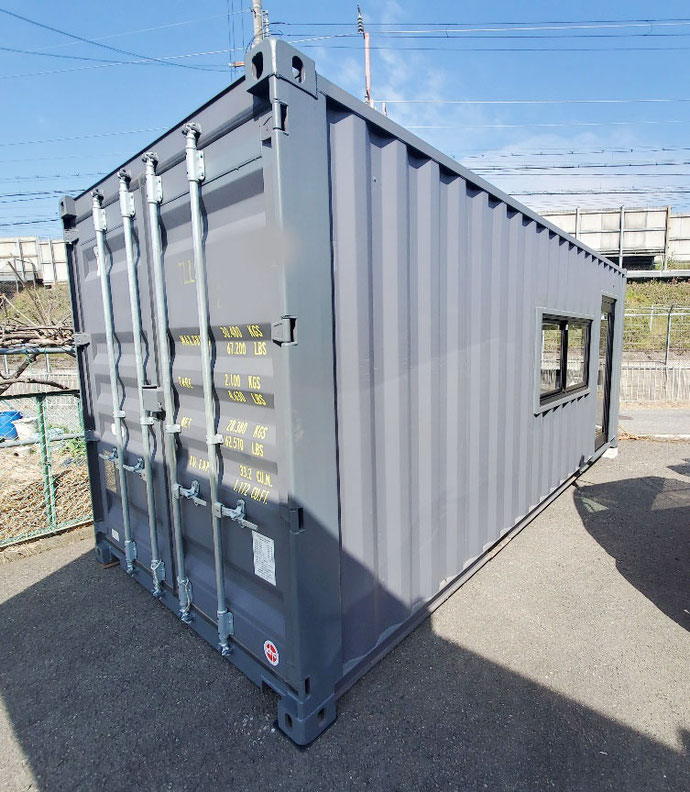 大阪府三島郡 NEW VANコンテナ20ftNEWVANグレー･ドア窓･電気設置