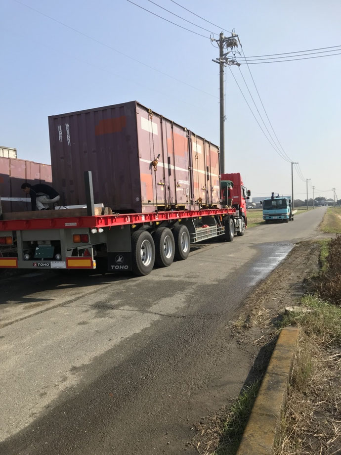 愛知県刈谷市中古貨物コンテナ12ft4本引き渡し