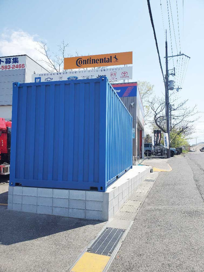 滋賀県守山市 NEWVANコンテナ20ftブルー設置