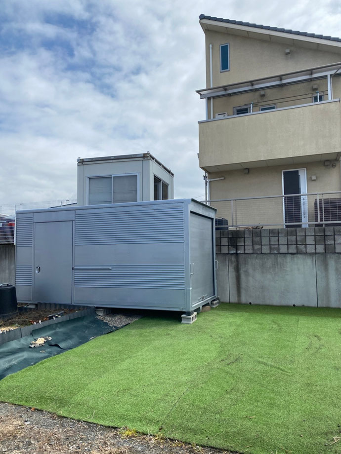 滋賀県守山市 2tアルミコンテナサイドドア･シャッター付設置