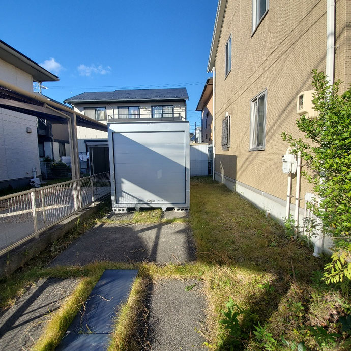 岐阜県大垣市 中古2tアルミコンテナ納品