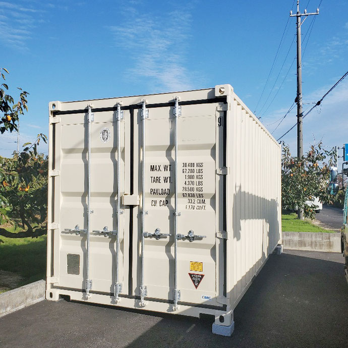 岐阜県本巣市 NEWVANコンテナ20ftアイボリー納品