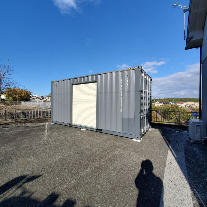 愛知県田原市 NEWVANコンテナ20ftハイキューブ1800シャッターグレー設置