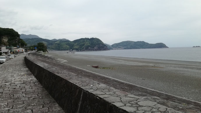 石川県白山市 中古コンテナ20ftシルバー塗装改納品