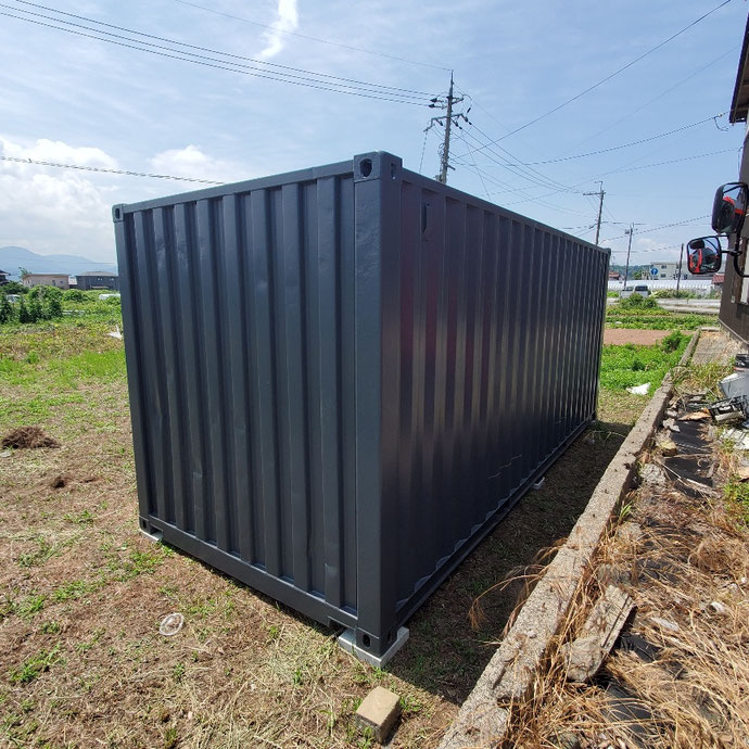 滋賀県米原市 中古コンテナ20ftグレー現状品設置