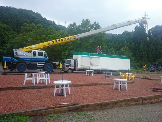 福井県「ラブとるズ ガーデン」40ft･20ft納品