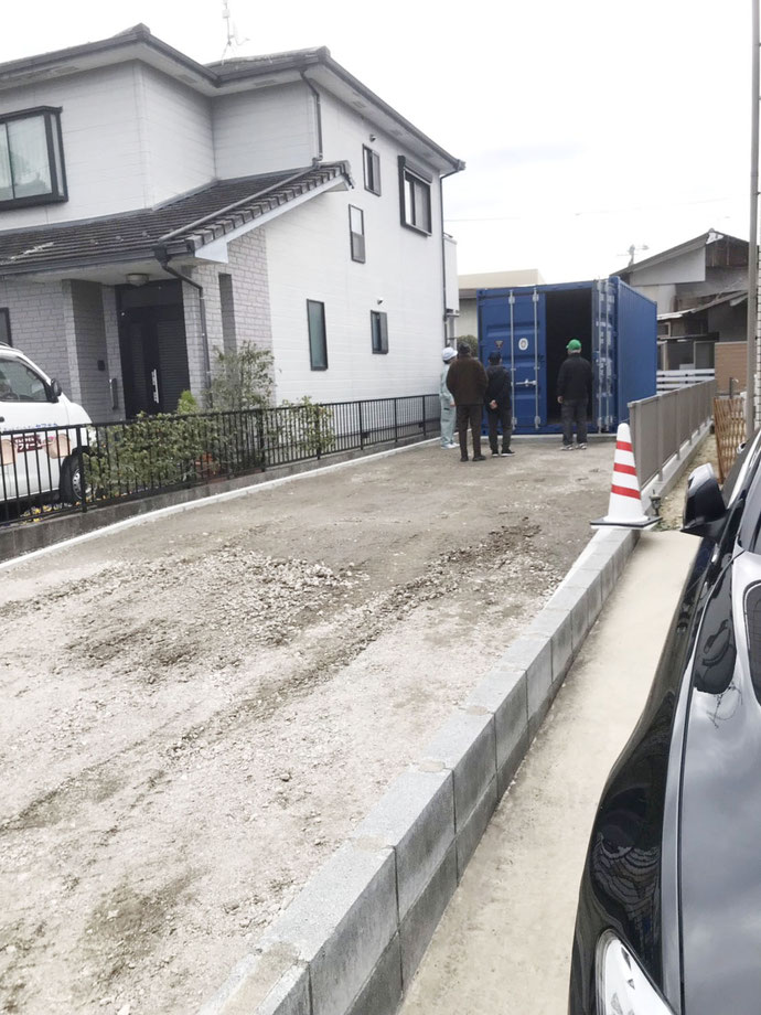 岐阜県可児市 中古コンテナ20ft現状品設置