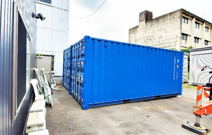 岐阜市花月町 NEWVANコンテナ20ft2本クレーン設置