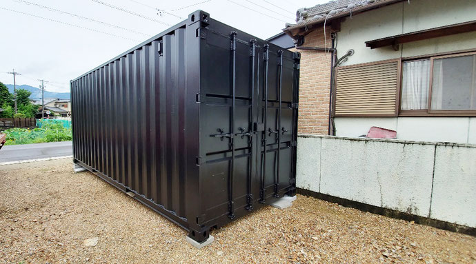 岐阜市粟野東 NEWVANコンテナ20ftマットブラック塗装設置