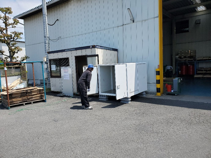 瑞穂市宝江 中古アルミ保冷･ミニコンテナ現状品設置