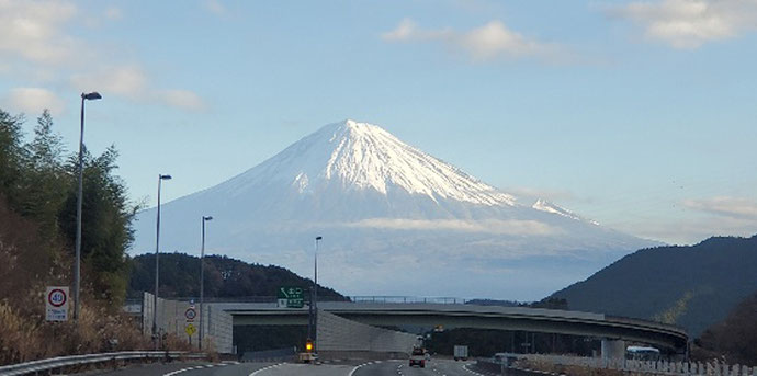 静岡県富士宮市 中古コンテナ20ft現状品設置