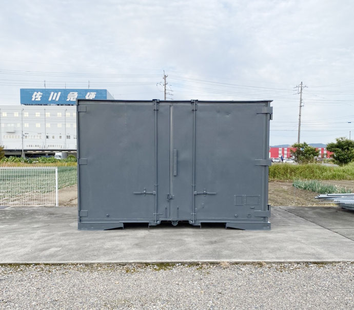 岐阜県各務原市 中古貨物用コンテナ12ftグレー設置