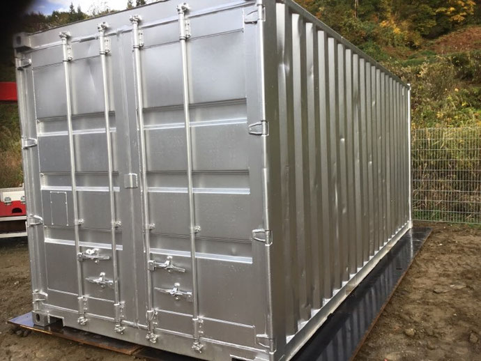 滋賀県草津市 中古コンテナ20ft フルシャッター付設置